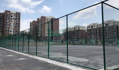 運動場拼裝圍網(wǎng)